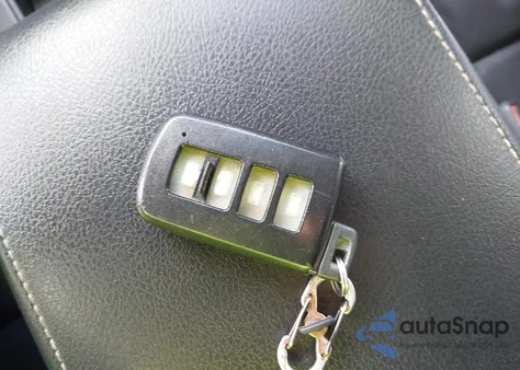 2015 Toyota Camry Hybrid Xle z USA, uszkodzony, nr VIN 4T1BD1FK8FU149877